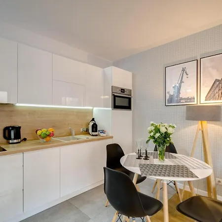 Apartment Happy Tartaczna Ii *