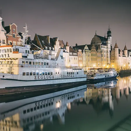 아파트 Happy Tartaczna Ii 그단스크